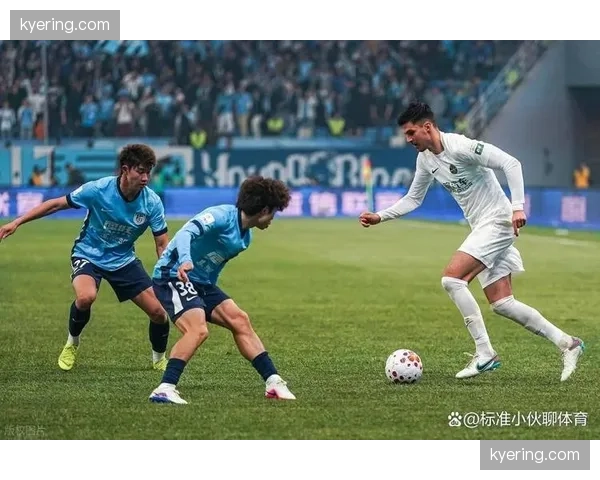 大连英博三场控球率均低于33%，谢晖防守反击哲学的数据印证